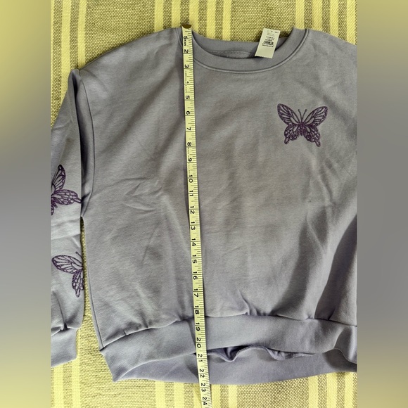 Kids VintageSoft Dolman Sweatshirt in Lavender - Picture 4 of 7